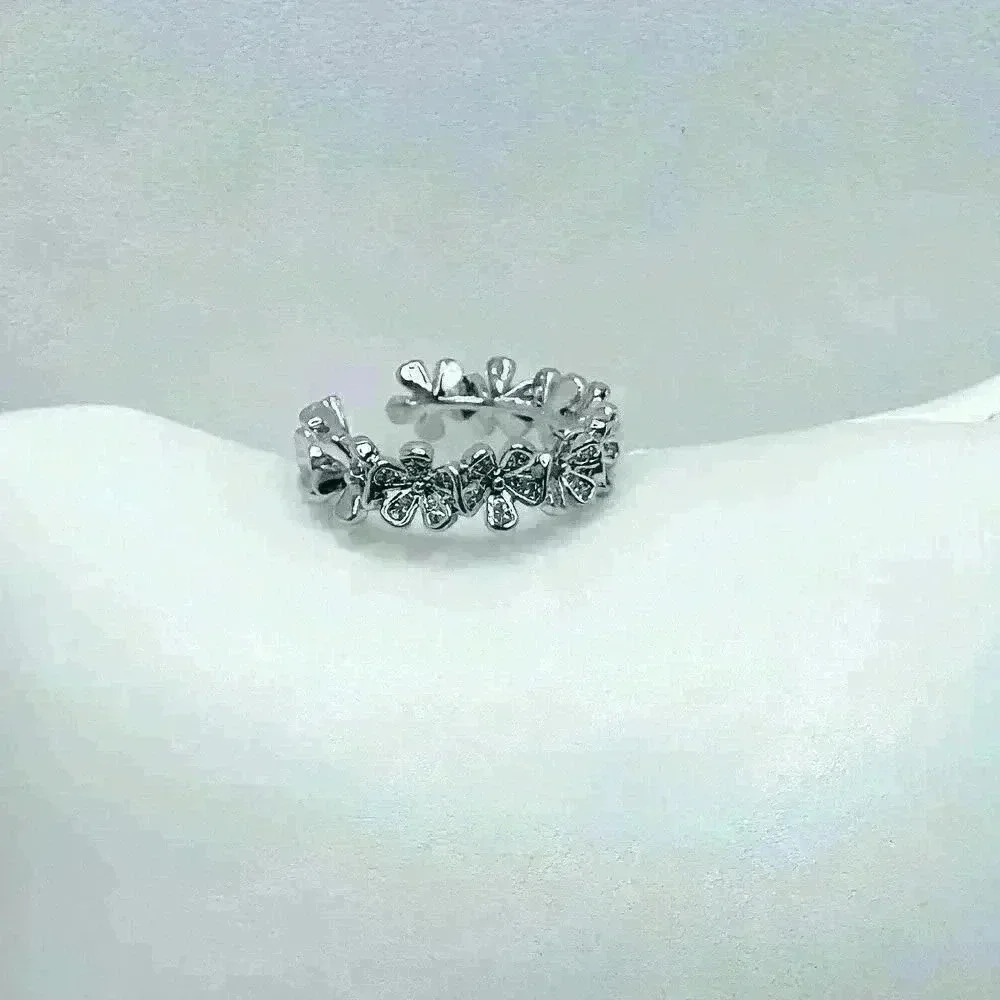 Coquette Style 18k Gold Plated Stainless Steel Cuff Ring with Shining Zirconia